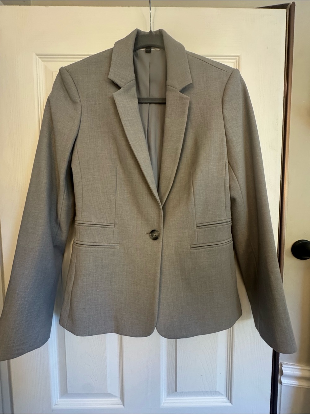 Express Women's Light Gray Single-Button Blazer